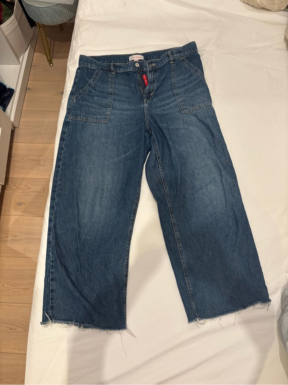 Lucky Brand Wide-Leg Cropped Jeans in Medium Blue Wash